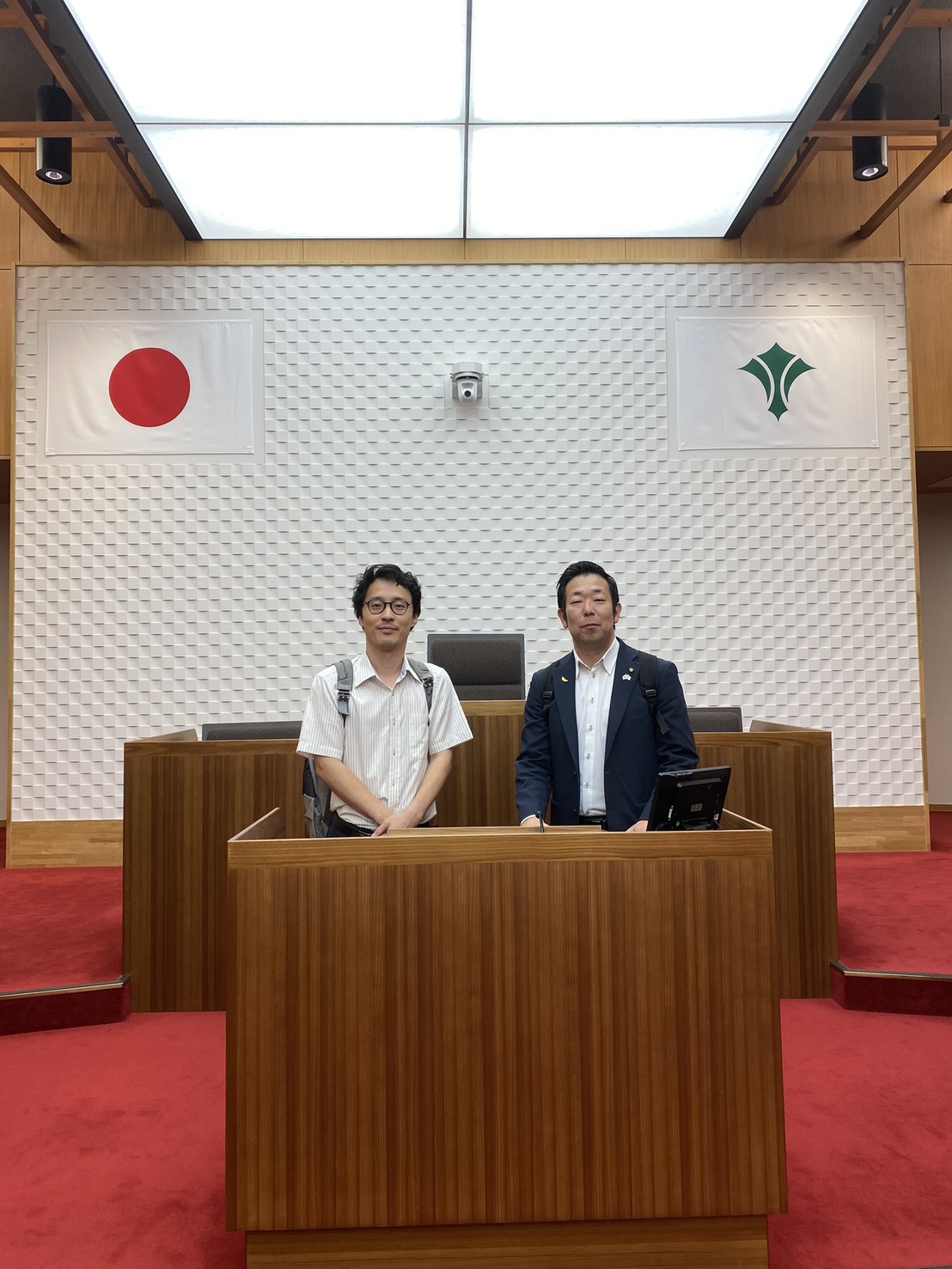 和泉市議会議場での写真